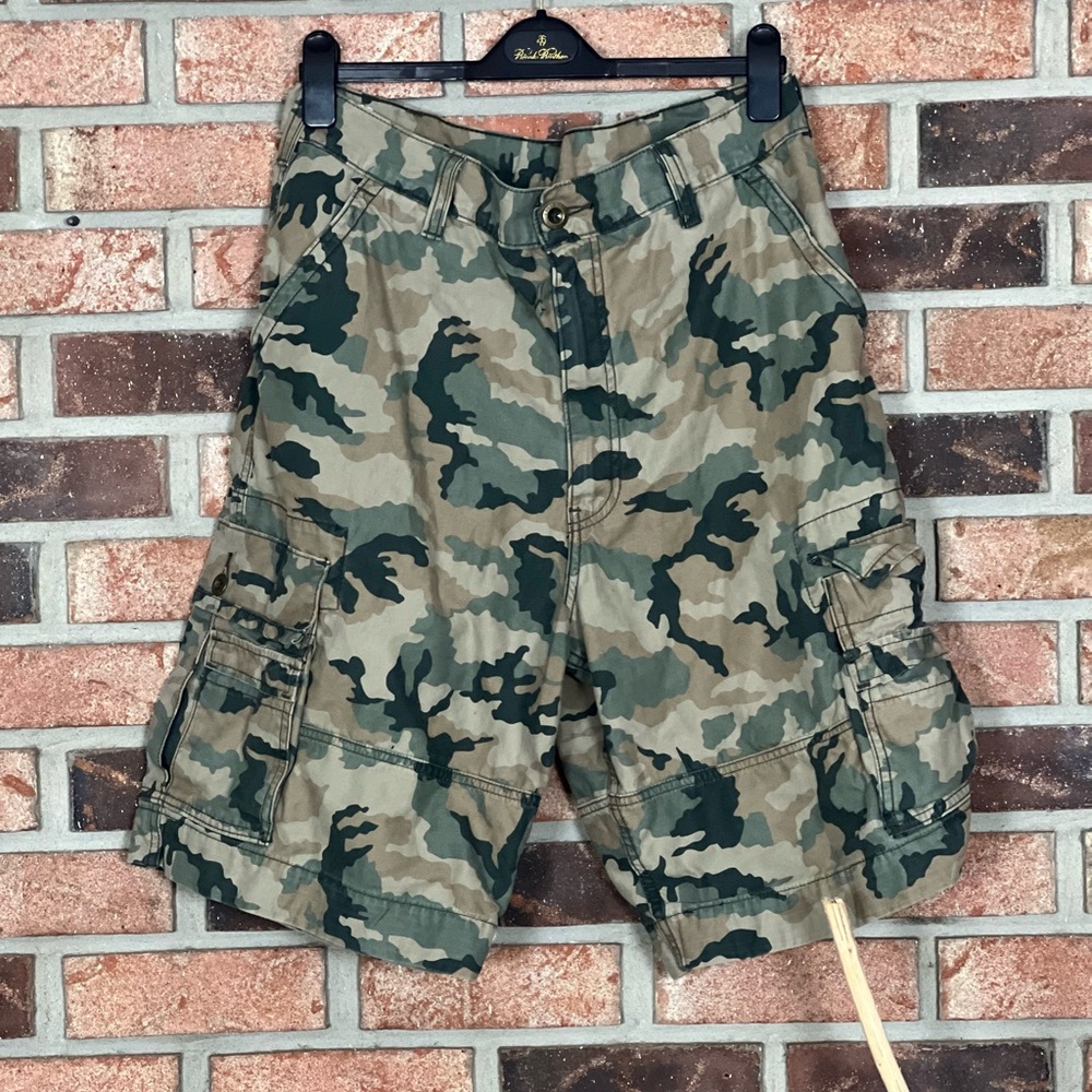 Levi’s Camouflage Cargo Shorts